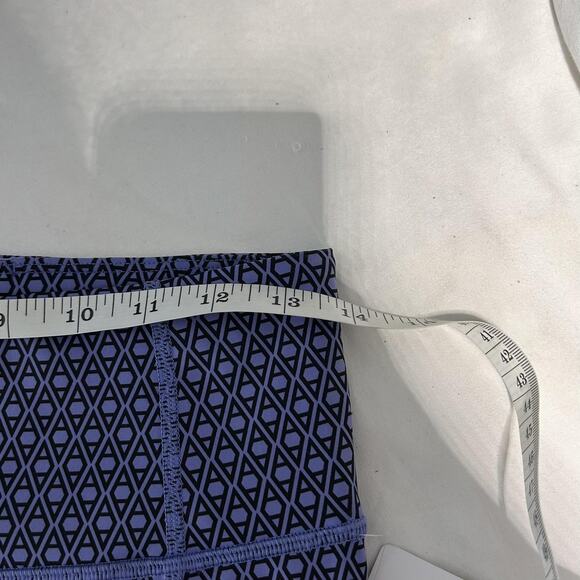 Athleta Ultimate Stash Monogram Shorts Womens Medium Purple Pocket 7 Inch NWT - Picture 2 of 10